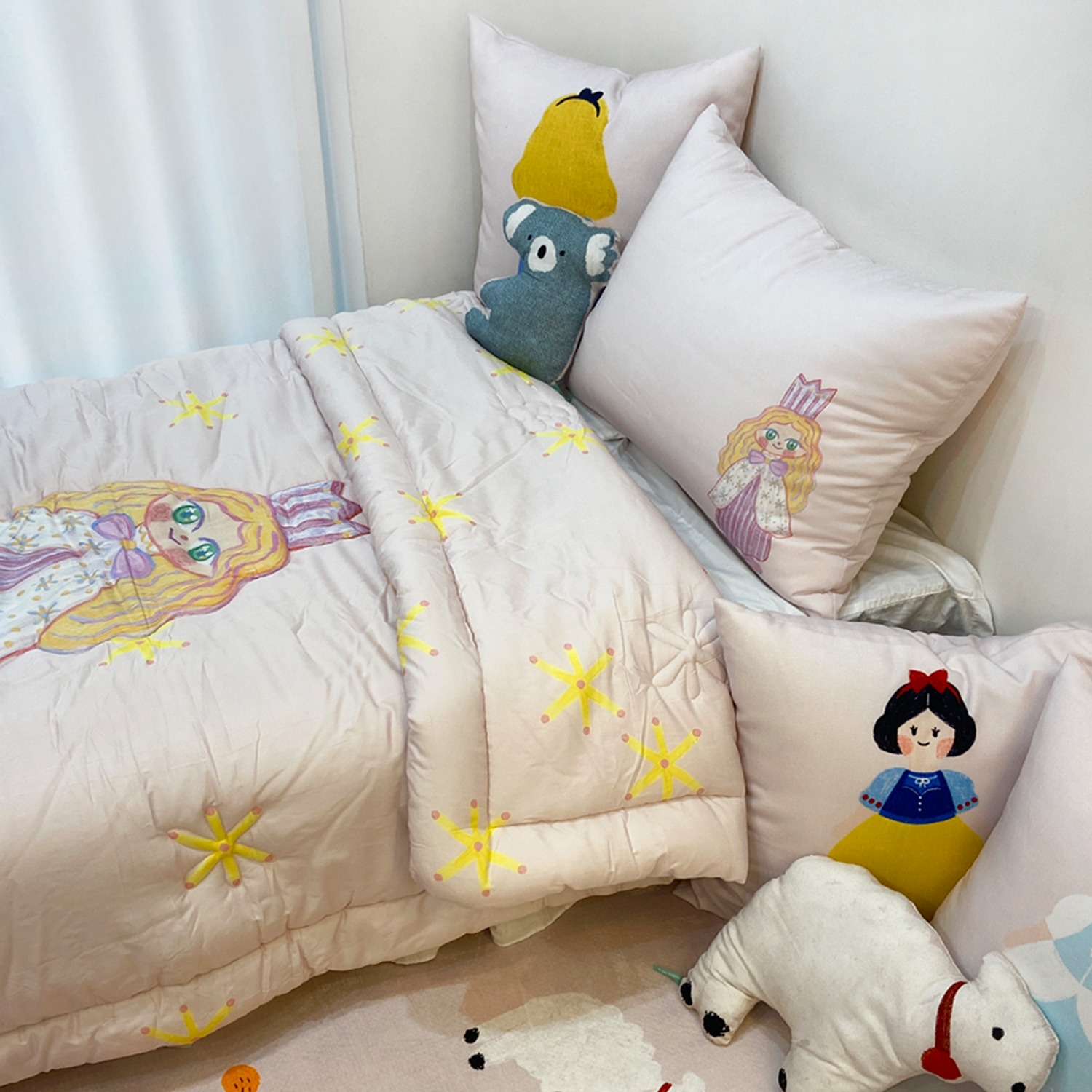 [drawing AMY] Chu chu bed comforter set